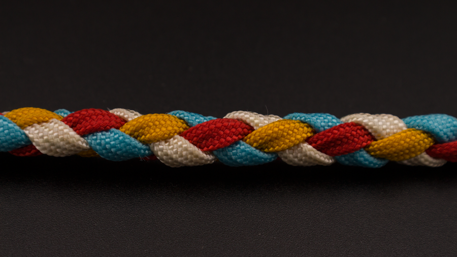 Musubi braided cable